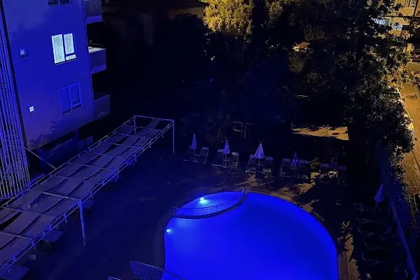 Rose Garden Apart Otel - Resim 14