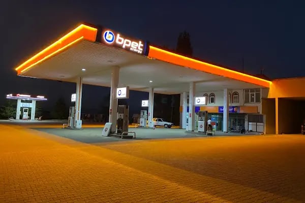 KARATUT iNŞAAT-EMLAK-HAYVANCILIK-PETROL San.Tic.Ltd.Şti - Resim 1