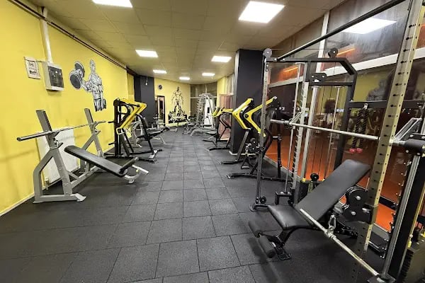 Core Fitness Center - Resim 1
