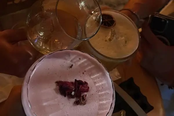 Hola Kokteyl Bar - Resim 20