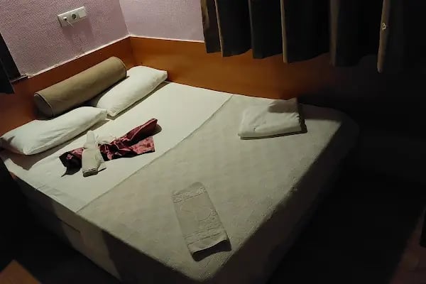 Held Otel Pansiyon Rent A Car - Resim 20
