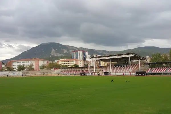 Soma Atatürk Stadyumu - Resim 3