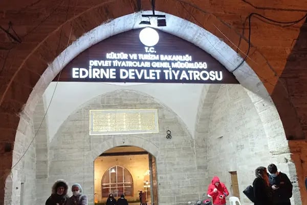 Edirne Devlet Tiyatrosu - Resim 19