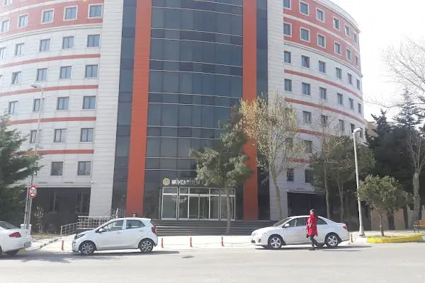 İstanbul Üniversitesi - Cerrahpaşa Mühendislik Fakültesi - Resim 1