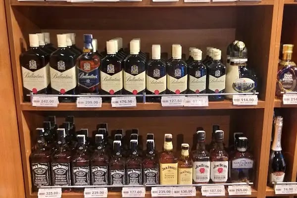 WEST ŞARKÜTERİ TEKEL SHOP VE GIDA MARKET - Resim 17