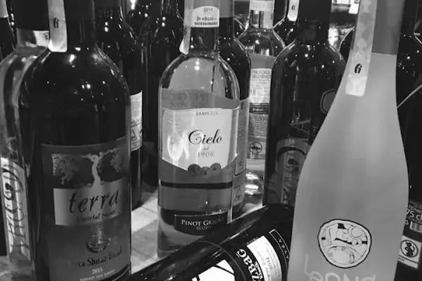 WEST ŞARKÜTERİ TEKEL SHOP VE GIDA MARKET - Resim 16