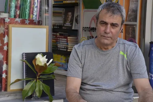 Çatalçeşme Akademi Kitabevi - Resim 13