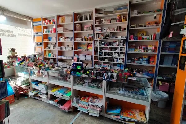Çatalçeşme Akademi Kitabevi - Resim 3