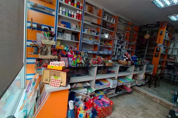 Çatalçeşme Akademi Kitabevi - Resim 5