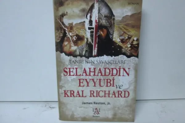Çatalçeşme Akademi Kitabevi - Resim 11