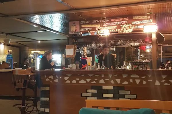 Maren Beach Karaoke Club - Resim 19