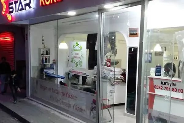 DRY STORY KURU TEMİZLEME & ÜTÜ EVİ & KOLTUK VE HALI YIKAMA - Resim 2