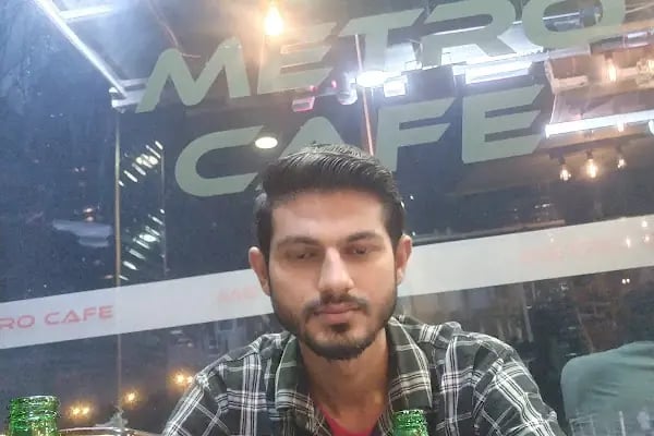 Metro Cafe - Resim 9