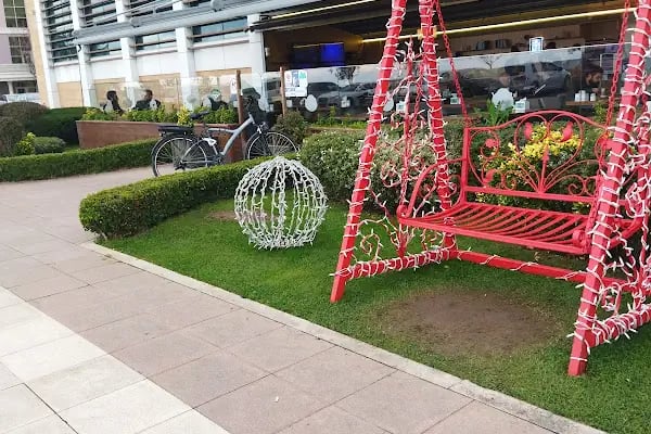 Yeşilyurt AVM - Resim 2