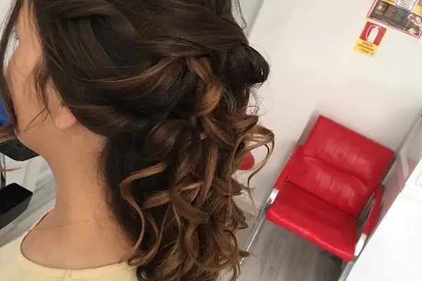 BULUT BAYAN KUAFÖRÜ & BUZ LAZER EPİLASYON CİLT BAKIM ANTALYA - Resim 5