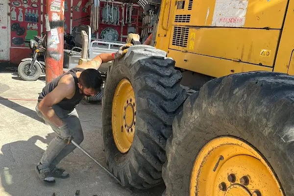 Pozantı Oto Lastik - Yol Yardımı 🚧 - Resim 8