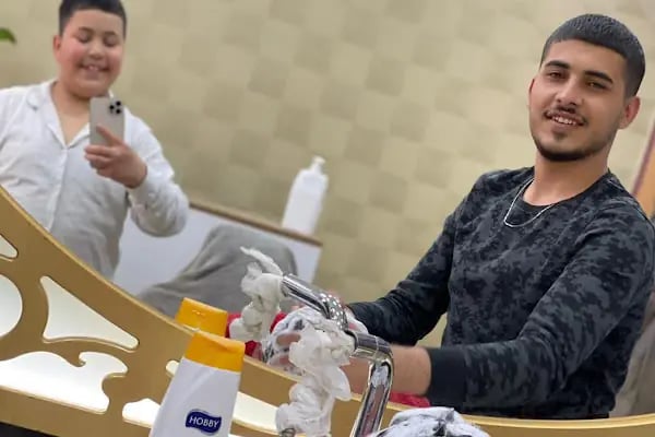 Saloon Serdar Kurtoğlu ERKEK KUAFÖRÜ - Resim 14