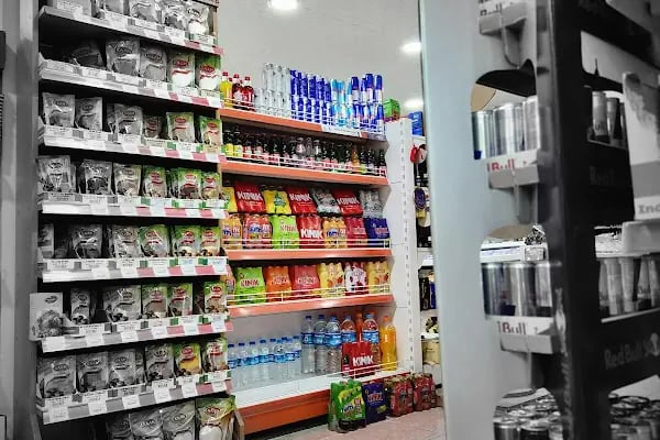 ÇELİK MARKET &amp; ŞARKÜTERİ - Resim 2