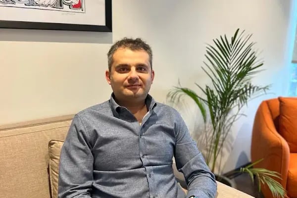 Doç. Dr. Özgür Erdoğan, Ortopedi Ve Travmatoloji - Resim 3