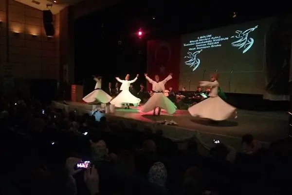 Bayraklı Halk Eğitimi Merkezi - Resim 5