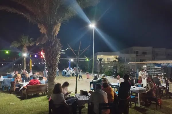 Kelenderis Cafe - Resim 5