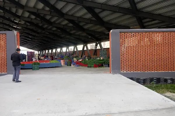 Hadımköy Kapalı Halk Pazarı - Resim 4