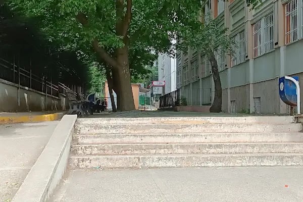 Bağcılar 15 Temmuz İlkokulu - Resim 2