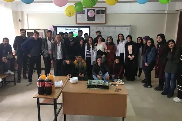 Tepe Çok Programlı Anadolu Lisesi - Resim 10