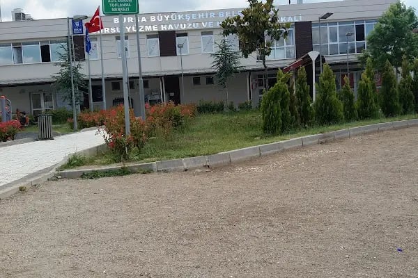 Gürsu Yüzme Havuzu - Resim 13