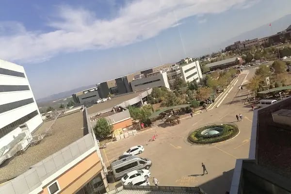 Kocaeli Üniversitesi Araştırma ve Uygulama Hastanesi Acil Servisi - Resim 7