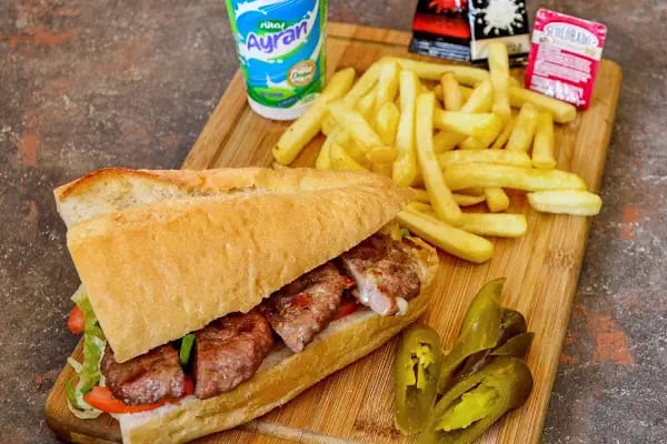 Şanlı Et Döner &amp; Köfte + Çorba - Resim 5