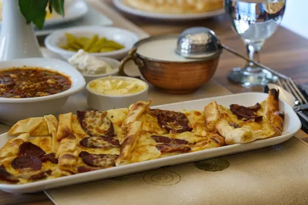 Bordo Kebap Evi - Resim 6