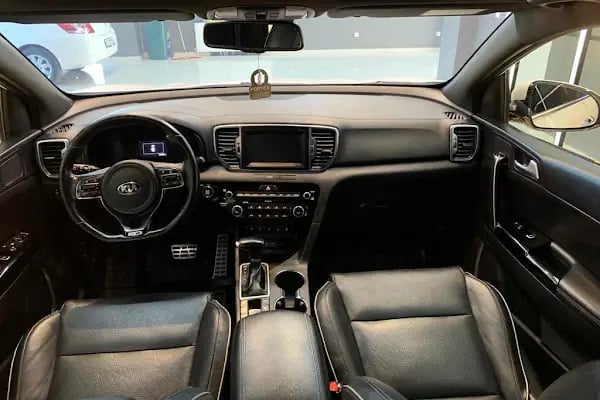 ED'S Car Wash & Detailing - Resim 6