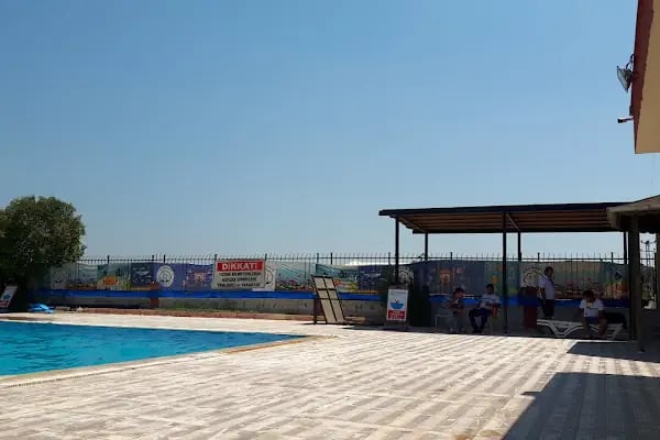 Akçakale Yüzme Havuzu - Resim 1