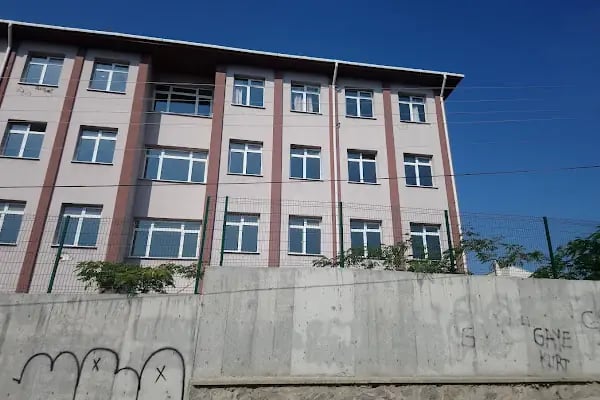 Bayraklı Ali Osman Konakçı Mesleki ve Teknik Anadolu Lisesi - Resim 10
