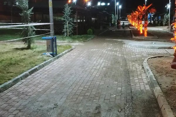 Eski Mezat Bahcesi - Resim 14