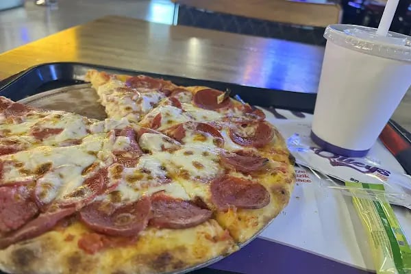 OLLEYs Cafe Bowling ve Eglence Merkezi - Resim 15