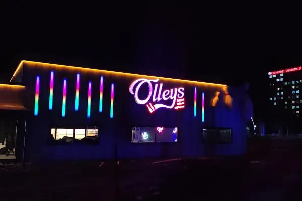OLLEYs Cafe Bowling ve Eglence Merkezi - Resim 17