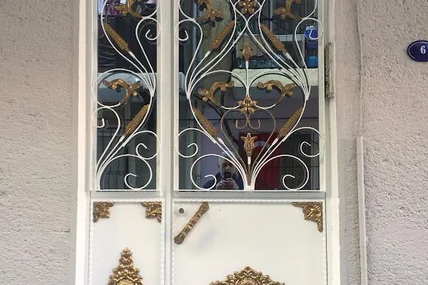 KARAMANLI APARTMANI. - Resim 1