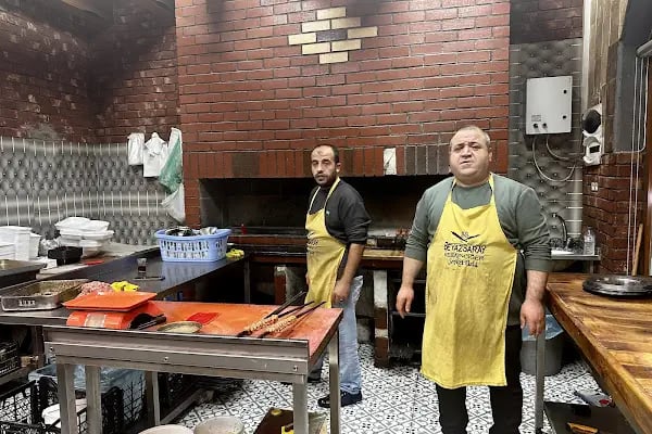Eli Büyük Sadin Usta Et&Kebap Dünyası - Resim 8