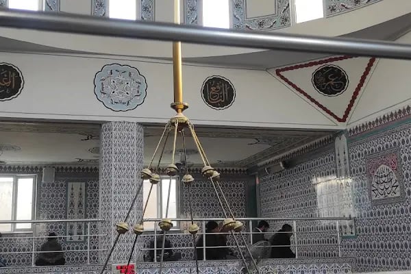 Mimar Ayhan Dayı Cami - Resim 1