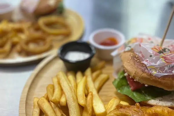 MEM ET USTA ÇERMİK CAFE &amp; RESTORANT - Resim 7