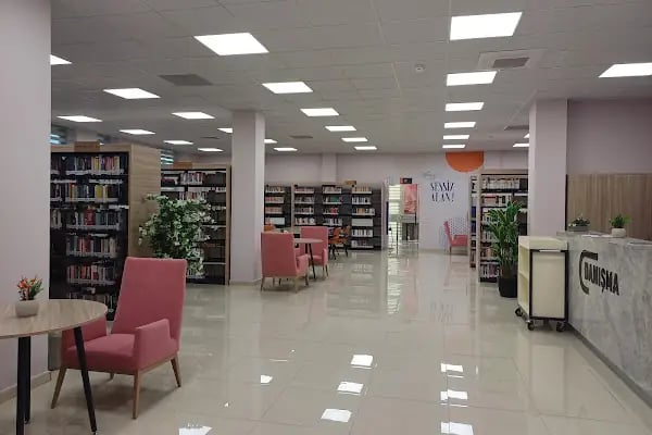 Sezai Karakoç Kütüphanesi - Resim 18