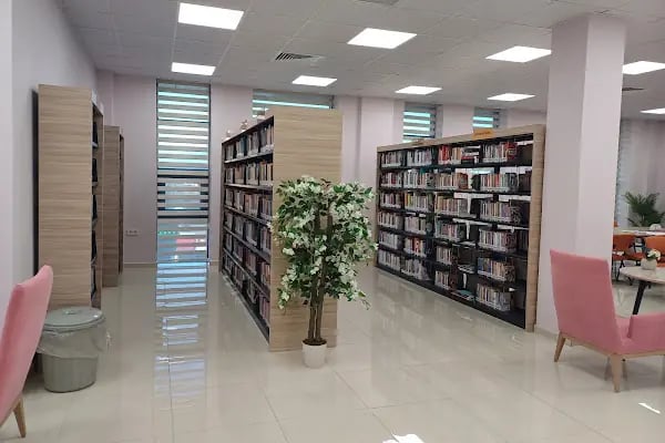 Sezai Karakoç Kütüphanesi - Resim 13