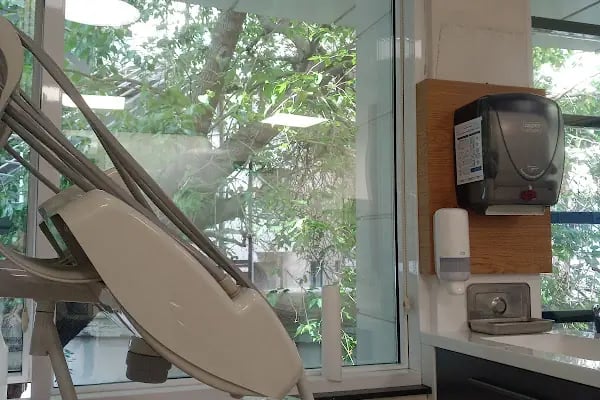 Özel Beyaz İnci Bayramyeri Ağız ve Diş Sağlığı Merkezi - Resim 11
