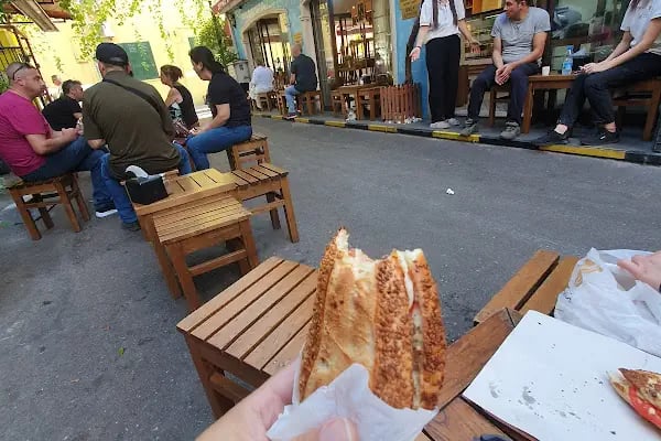 Tarihi Alsancak Gevrek Fırını - Resim 13