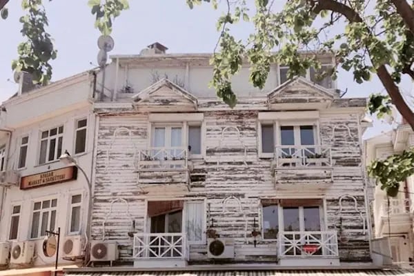 Burgazada Ergün Pastanesi - Resim 1