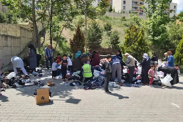 Baraj Mahallesi Pazar Yeri - Resim 3