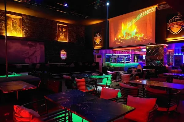 Malibu Clup Müzikhol - Resim 2
