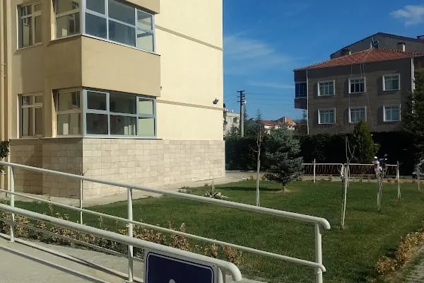 İnegöl Halk Eğitimi Merkezi - Resim 12